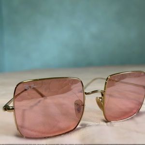 Ray-Ban Women Sunglasses 1971